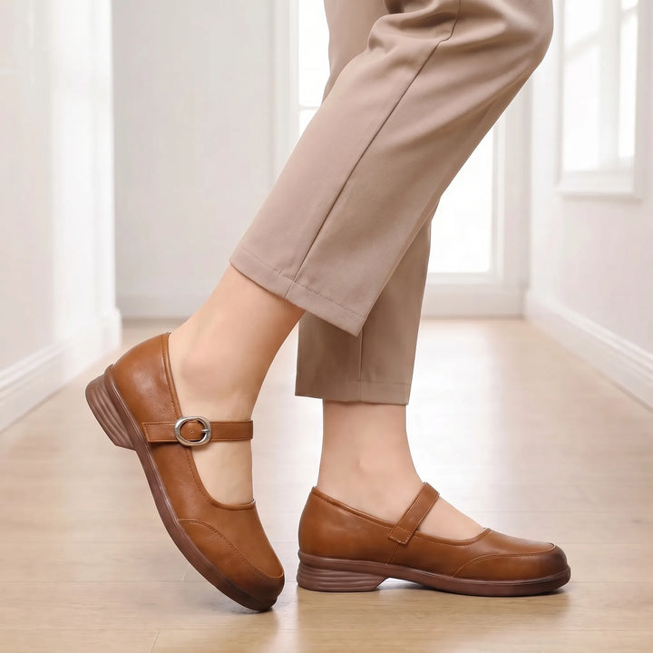 Women's Mary Jane Shoes - Round Toe with Buckle Strap