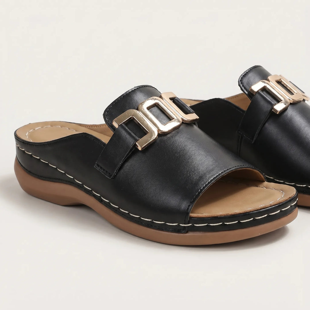 Women's Summer Slide Sandals - Open Toe with Chain Detail