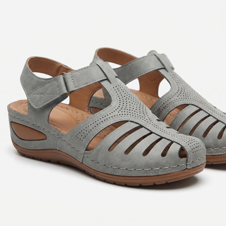 Women's Closed Toe Walking Sandals - Cutout Design for Summer