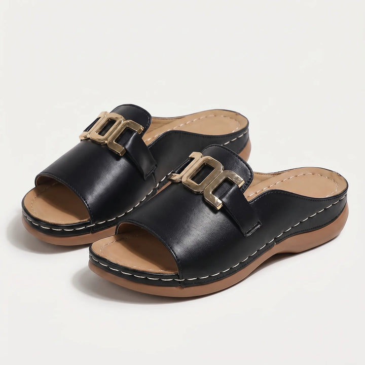 Women's Summer Slide Sandals - Open Toe with Chain Detail